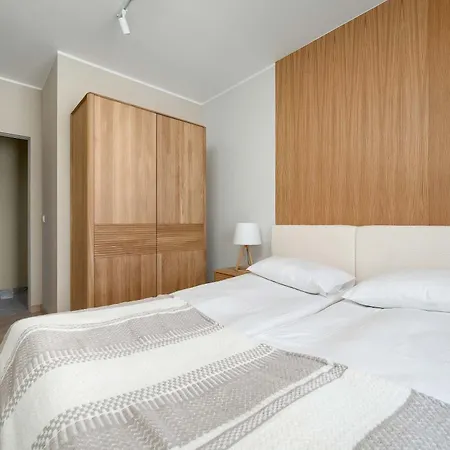 Διαμέρισμα Klimatyzowany Z Parkingiem We Wroclawiu By Renters Prestige Βρότσλαβ